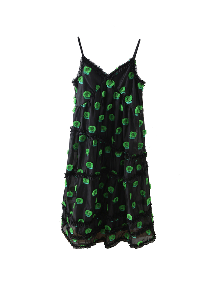 Sunflower V-neck lace strap dress